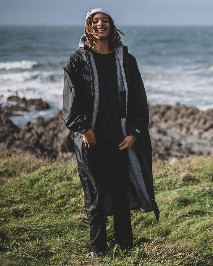 Advance - Poncho Impermeable Zippé Adulte Manches Longues Noir/GrisPonchosDryrobe