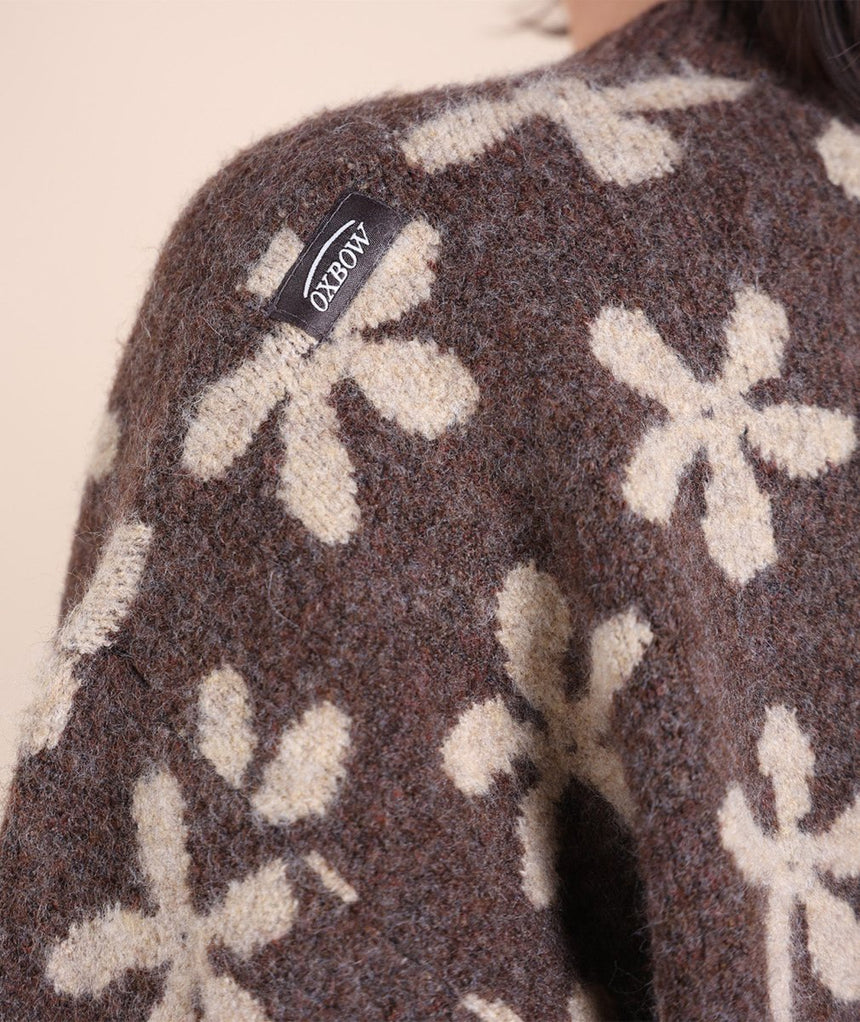 R2PANDORA Pulls FemmeSweatsOxbow