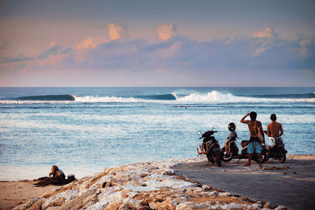Accessoires Surf : Tous les Équipements Indispensables du Surfeur - HawaiiSurf