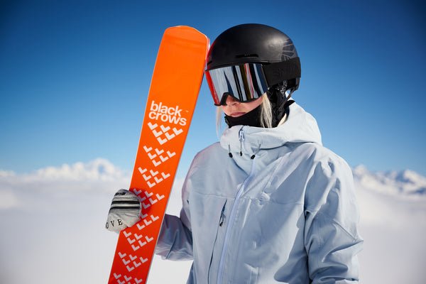 freeride snowboard helmet Daytona Steeze Helmet, Black / L Whether youre hurtling down the slopes on skis or snowboards Helmets | Burton Snowboards