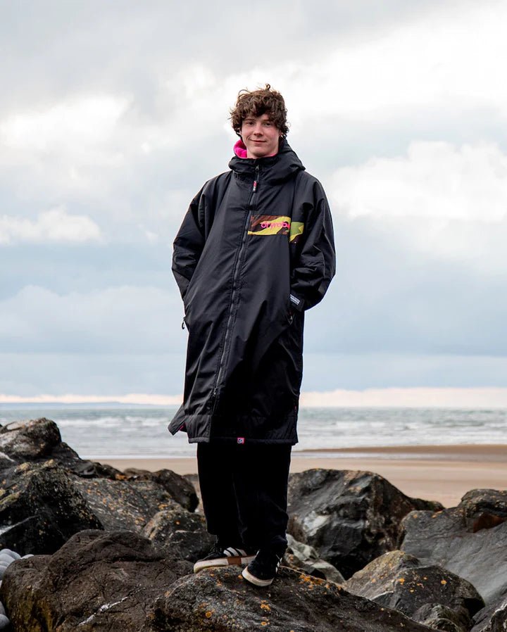 Advance - Poncho Impermeable Zippé Adulte ML Noir / Pink Logo CamoPonchosDryrobe