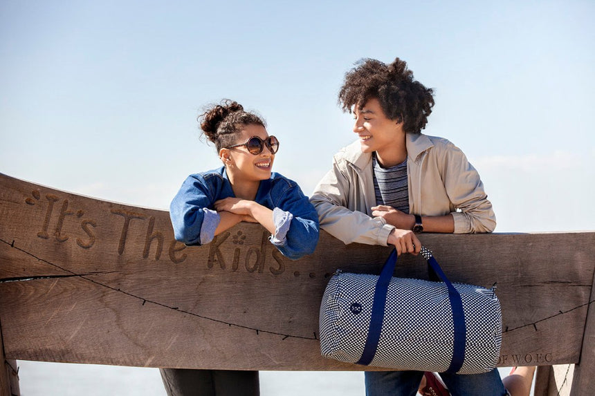 Dim: 500X280X280 Volume L: 30Sacs DuffelsMi - pac