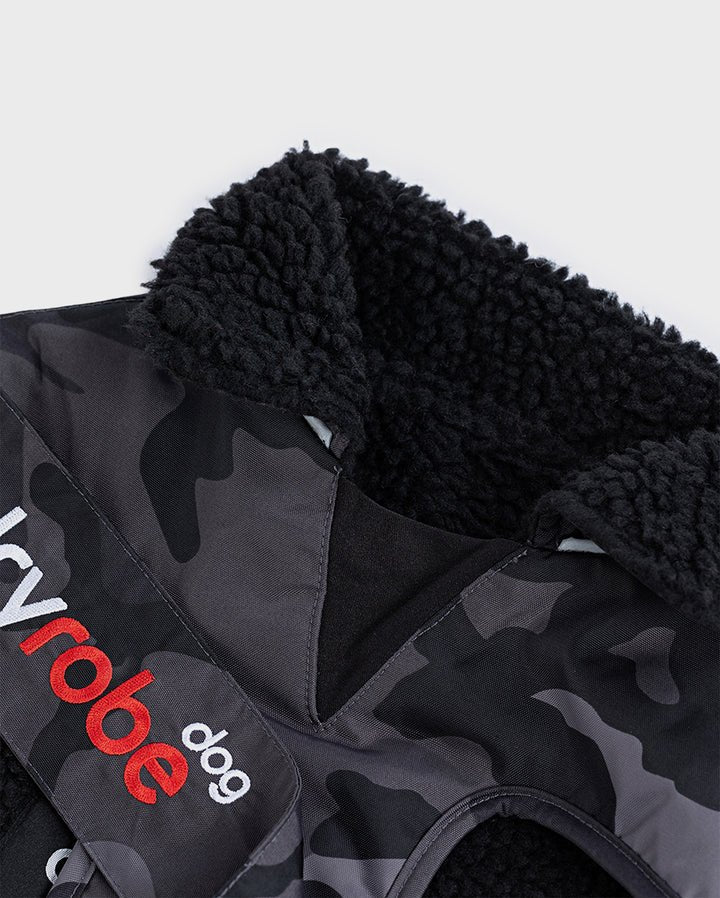 Dog Coat - Veste pour chien Noir Camo /NoirPonchosDryrobe