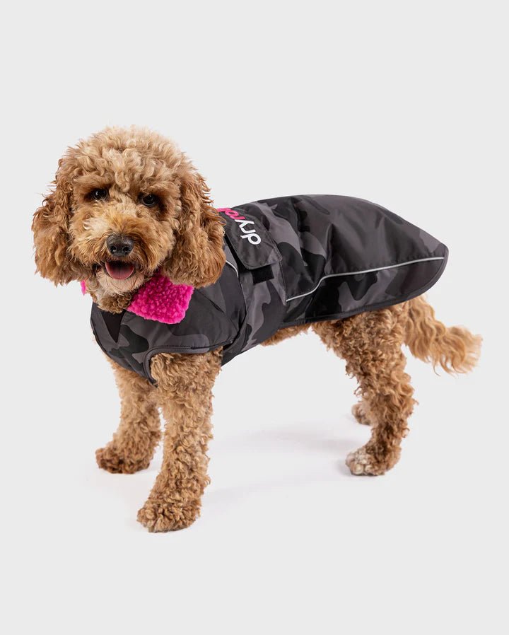 Dog Coat - Veste pour chien Noir Camo / RosePonchosDryrobe