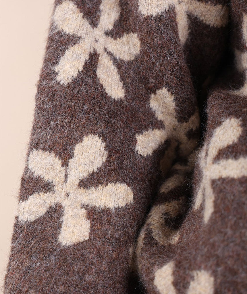 R2PANDORA Pulls FemmeSweatsOxbow