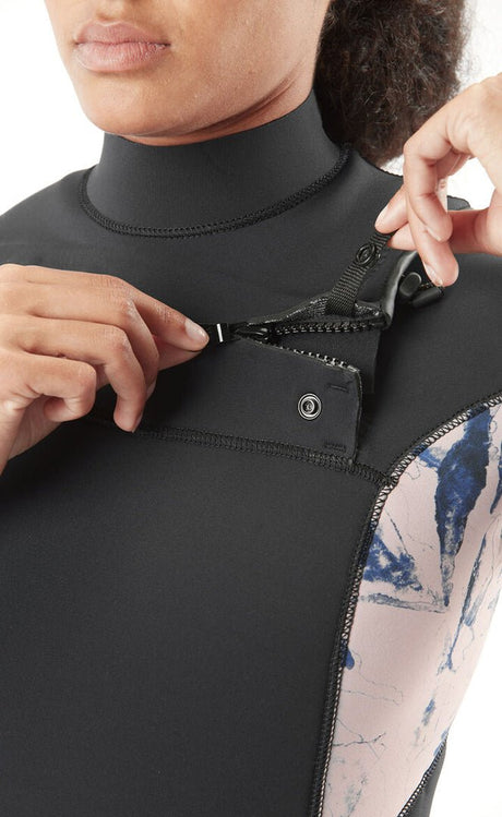Equation 4/3Mm Front Zip Combinaison Neoprene Femme#SteamersPicture