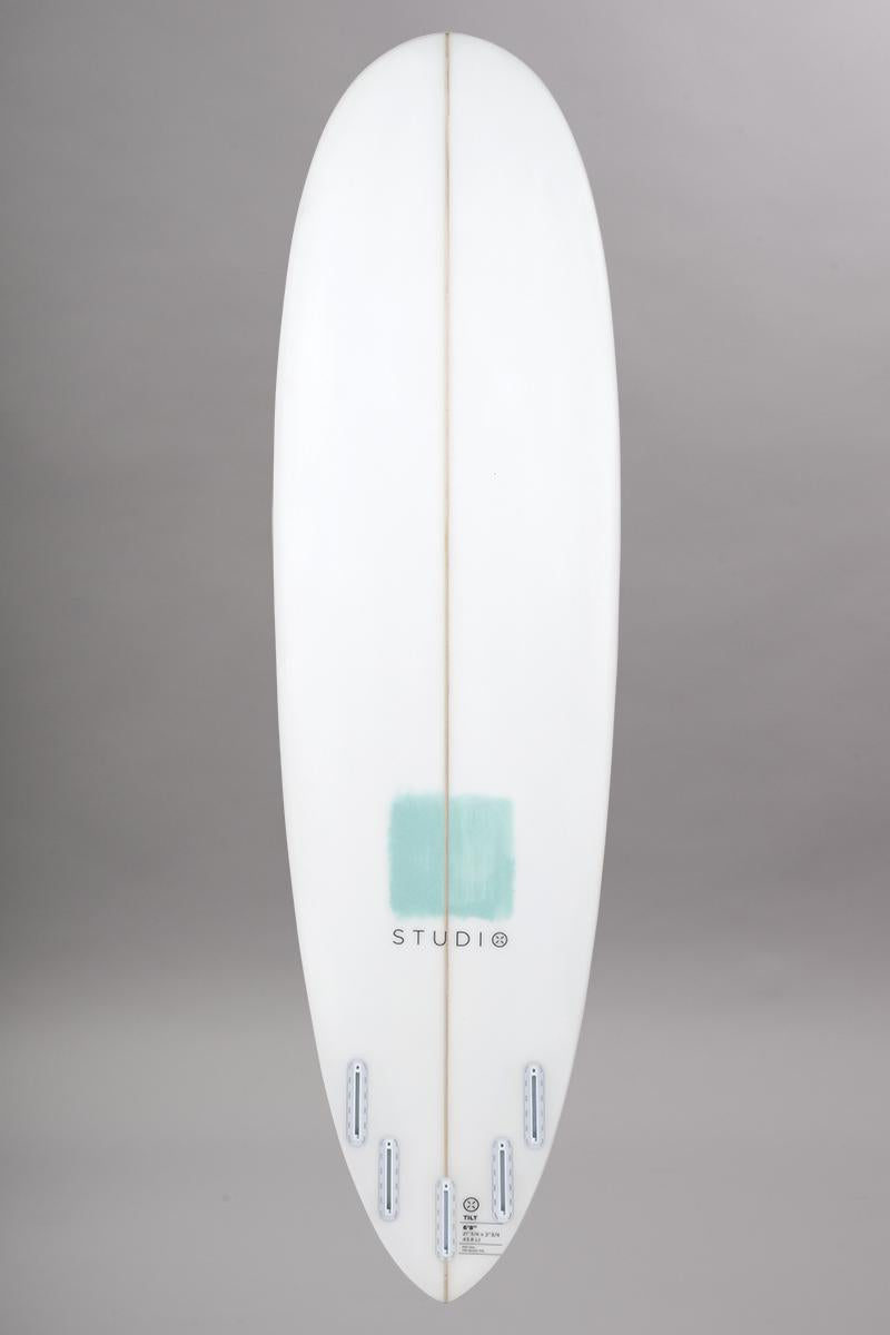 Studio Tabla de surf 6'8 Tilt Hybrid BLANCA (PRP01)